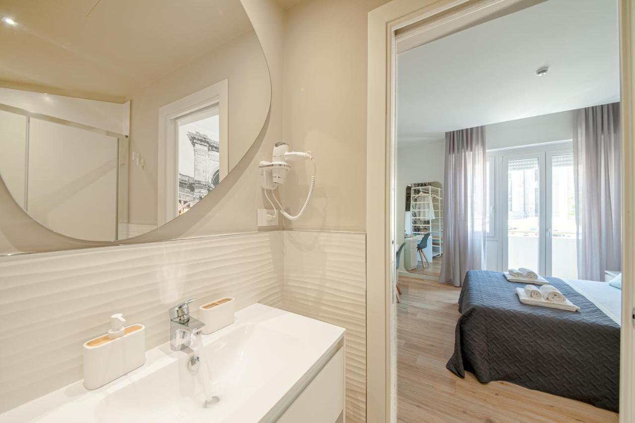 Eleonore Elegant Room Suite Кальяри Экстерьер фото